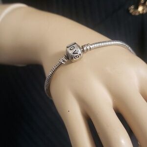Pandora 925 LOVE Bracelet